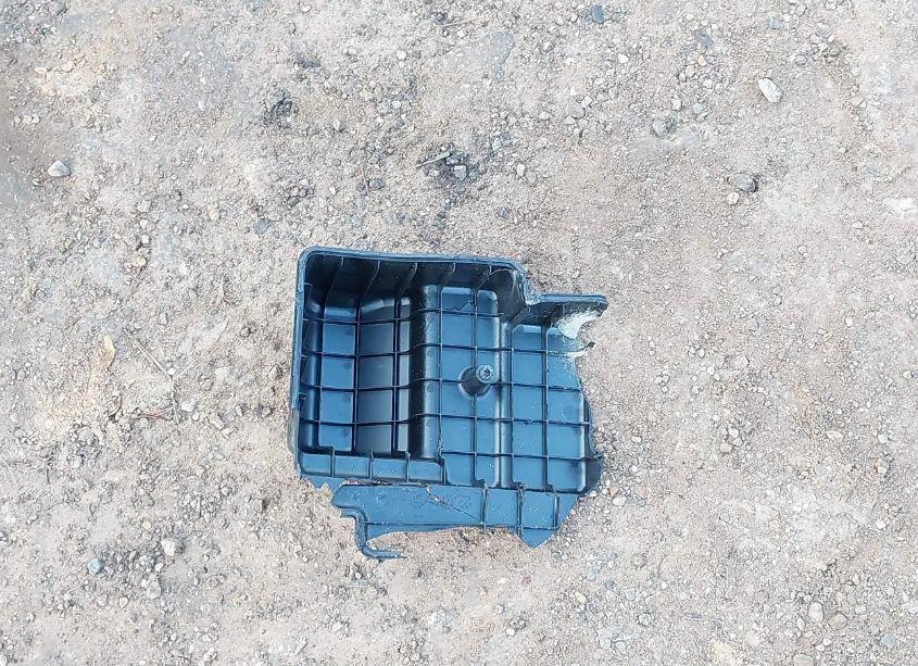 Photo 12 of 2019 Nissan Rogue S (VIN 5N1AT2MT9KC802281)