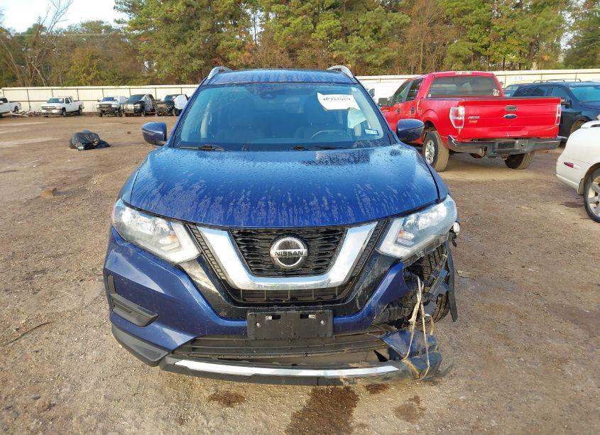 Photo 13 of 2019 Nissan Rogue S (VIN 5N1AT2MT9KC802281)