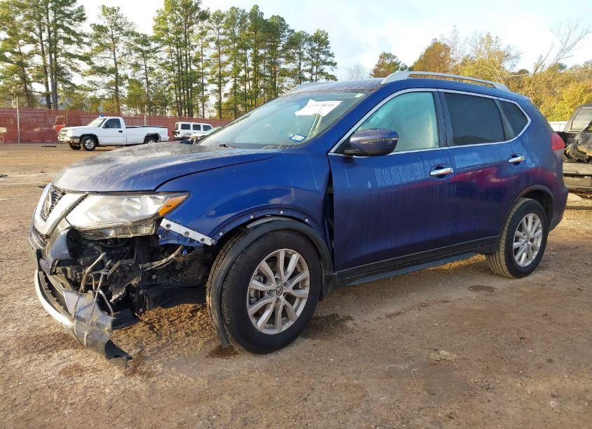 Photo 2 of 2019 Nissan Rogue S (VIN 5N1AT2MT9KC802281)
