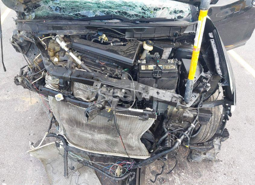 Photo 10 of 2019 Nissan Rogue S (VIN 5N1AT2MT9KC845180)