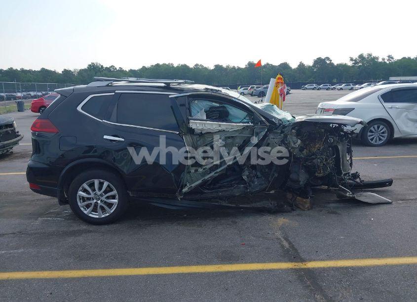 Photo 13 of 2019 Nissan Rogue S (VIN 5N1AT2MT9KC845180)