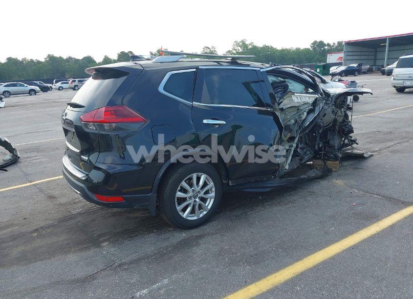 Photo 4 of 2019 Nissan Rogue S (VIN 5N1AT2MT9KC845180)