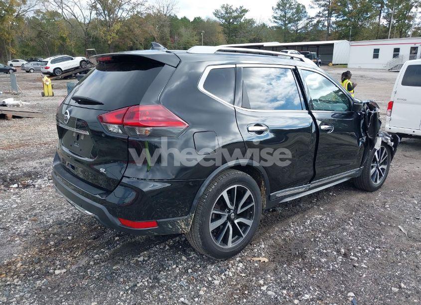 Photo 4 of 2020 Nissan Rogue SL FWD (VIN 5N1AT2MT9LC728216)