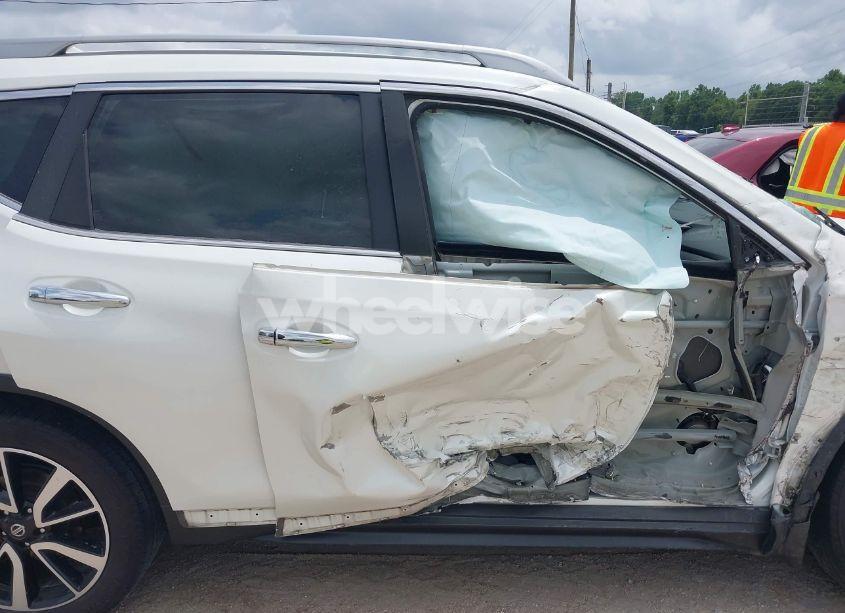 Photo 13 of 2020 Nissan Rogue SL FWD (VIN 5N1AT2MT9LC735022)