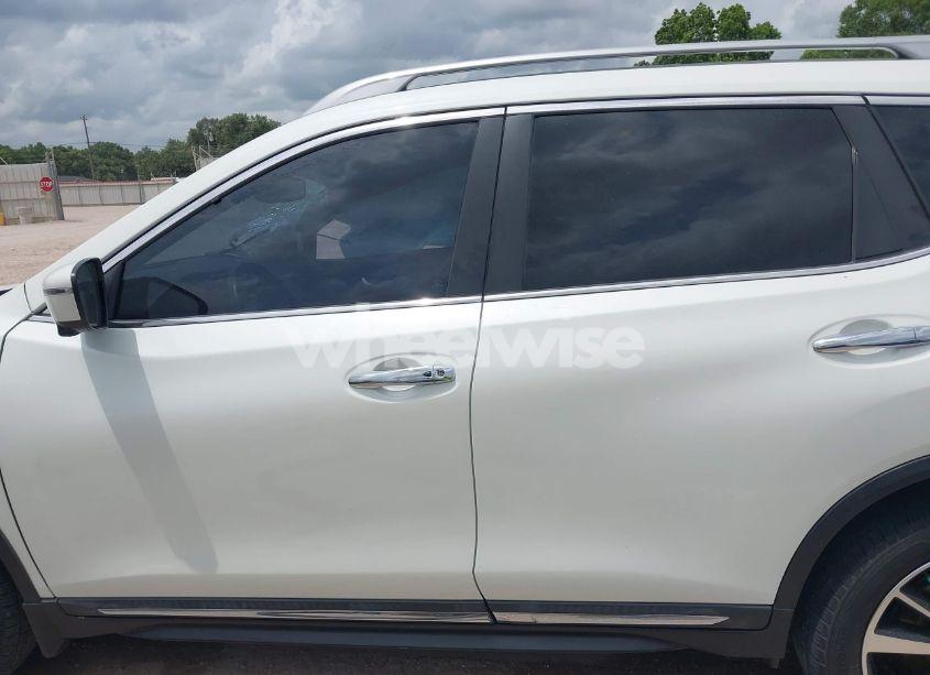 Photo 14 of 2020 Nissan Rogue SL FWD (VIN 5N1AT2MT9LC735022)
