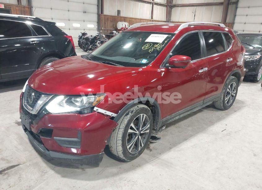 Photo 2 of 2020 Nissan Rogue SV FWD (VIN 5N1AT2MT9LC785354)