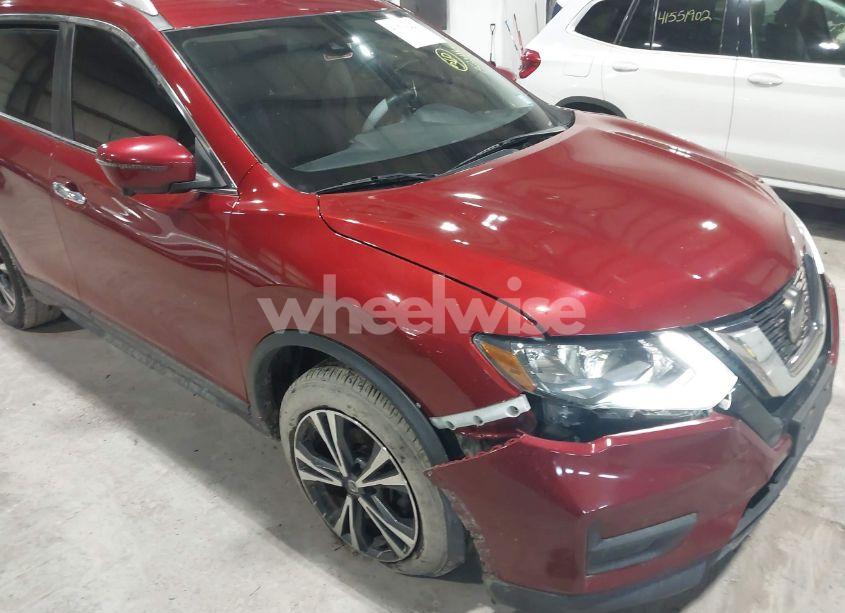 Photo 6 of 2020 Nissan Rogue SV FWD (VIN 5N1AT2MT9LC785354)