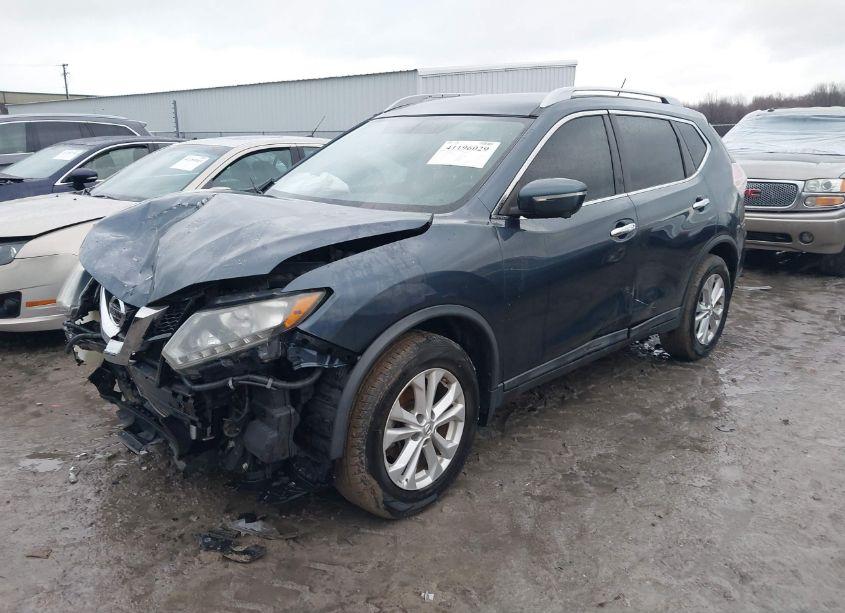 Photo 2 of 2014 Nissan Rogue SV (VIN 5N1AT2MTXEC836198)