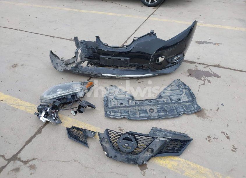 Photo 11 of 2015 Nissan Rogue SL (VIN 5N1AT2MTXFC788316)