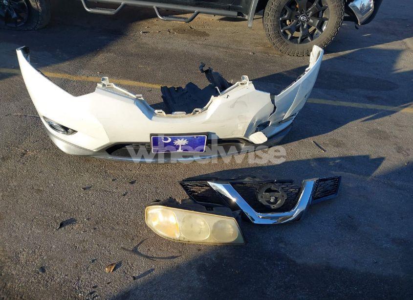 Photo 12 of 2015 Nissan Rogue SL (VIN 5N1AT2MTXFC798019)