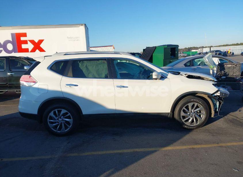 Photo 14 of 2015 Nissan Rogue SL (VIN 5N1AT2MTXFC798019)