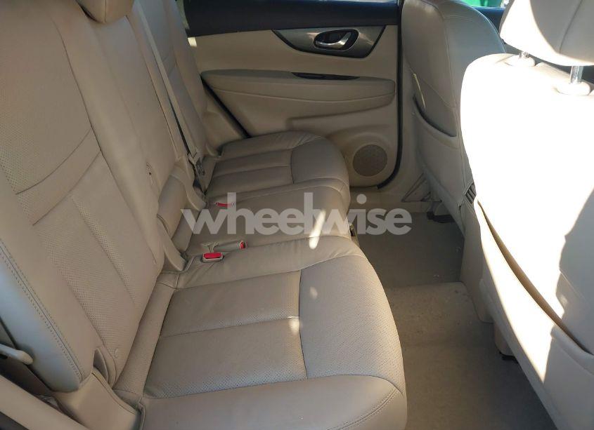 Photo 8 of 2015 Nissan Rogue SL (VIN 5N1AT2MTXFC798019)