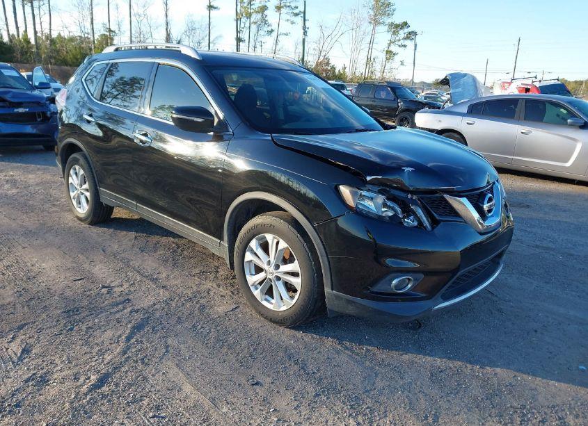 2015 Nissan Rogue SV (VIN 5N1AT2MTXFC827020) main photo