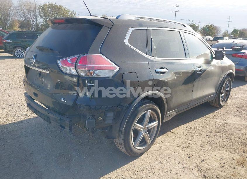 Photo 4 of 2016 Nissan Rogue SL (VIN 5N1AT2MTXGC731390)
