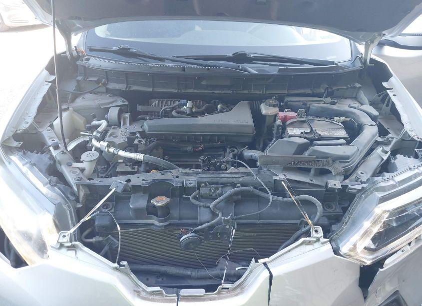 Photo 10 of 2016 Nissan Rogue SV (VIN 5N1AT2MTXGC771100)