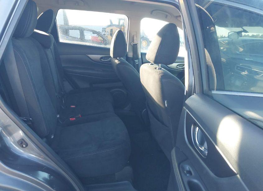 Photo 8 of 2016 Nissan Rogue S (VIN 5N1AT2MTXGC813362)