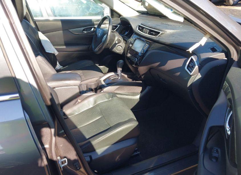 Photo 5 of 2016 Nissan Rogue SL (VIN 5N1AT2MTXGC894671)