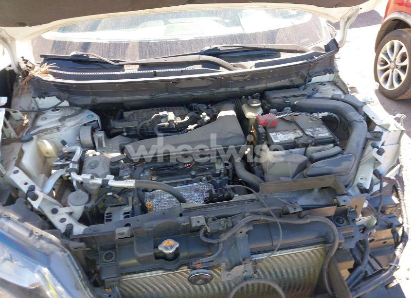 Photo 10 of 2016 Nissan Rogue SL (VIN 5N1AT2MTXGC915101)