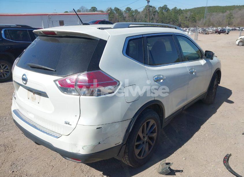 Photo 4 of 2016 Nissan Rogue SL (VIN 5N1AT2MTXGC915101)