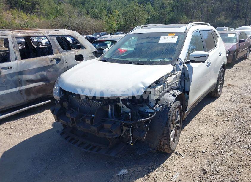 Photo 6 of 2016 Nissan Rogue SL (VIN 5N1AT2MTXGC915101)