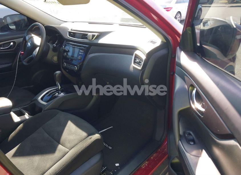 Photo 5 of 2016 Nissan Rogue SV (VIN 5N1AT2MTXGC916023)