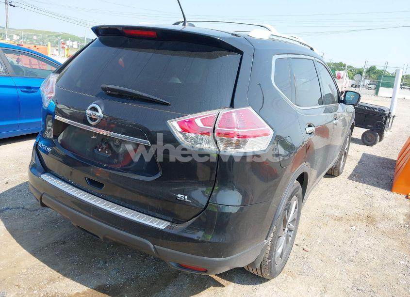 Photo 4 of 2016 Nissan Rogue SL (VIN 5N1AT2MTXGC917365)