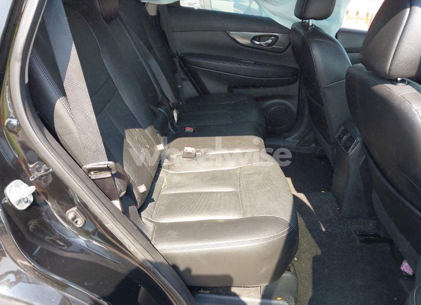 Photo 8 of 2016 Nissan Rogue SL (VIN 5N1AT2MTXGC917365)