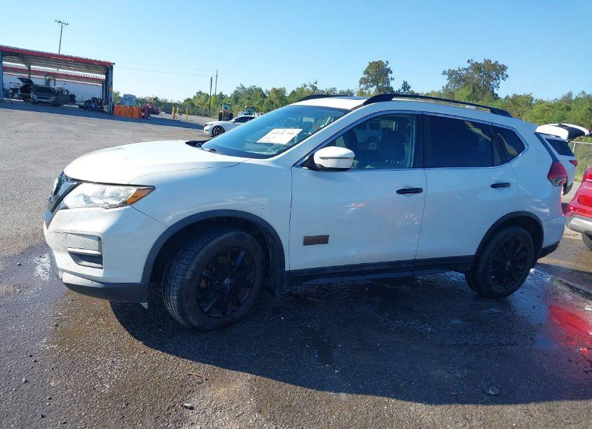 Photo 12 of 2017 Nissan Rogue SV (VIN 5N1AT2MTXHC758493)