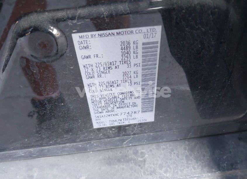 Photo 9 of 2017 Nissan Rogue S (VIN 5N1AT2MTXHC774287)