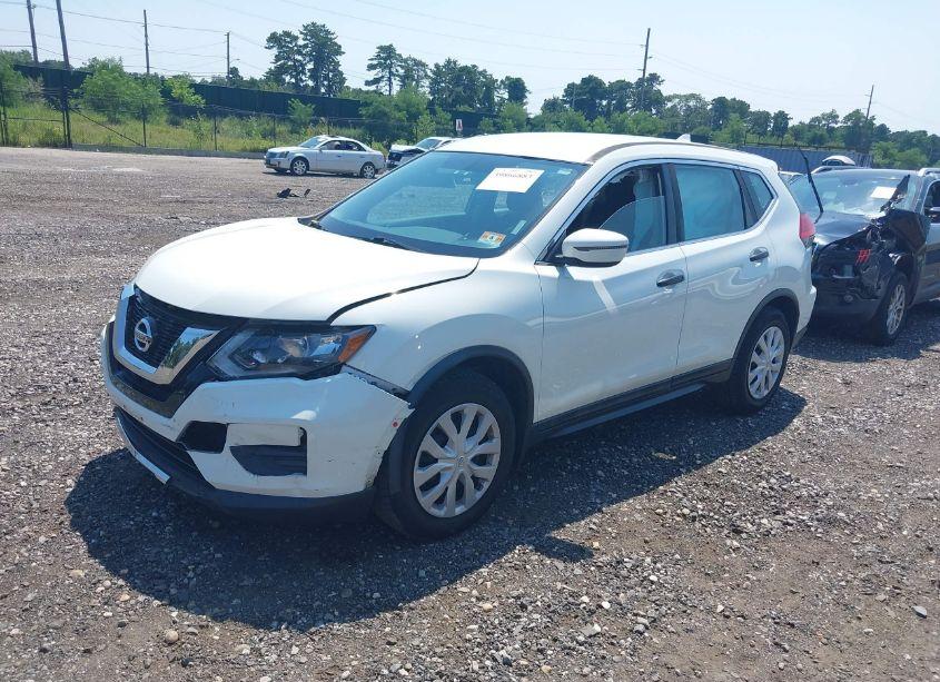 Photo 2 of 2017 Nissan Rogue S/SL/SV (VIN 5N1AT2MTXHC778999)