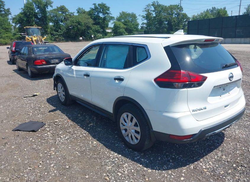 Photo 3 of 2017 Nissan Rogue S/SL/SV (VIN 5N1AT2MTXHC778999)