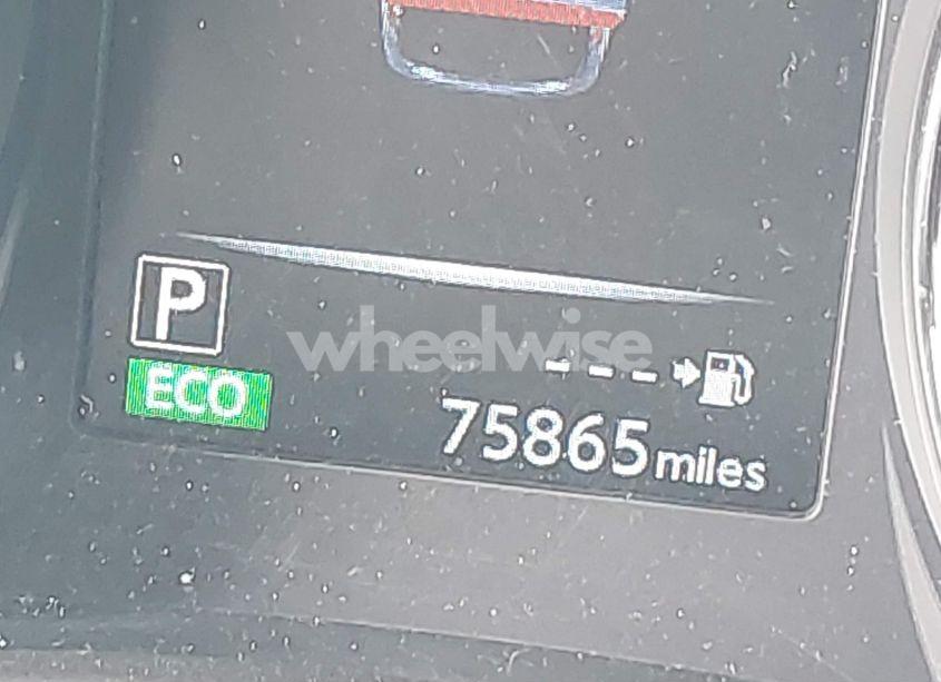 Photo 16 of 2017 Nissan Rogue SL (VIN 5N1AT2MTXHC828834)