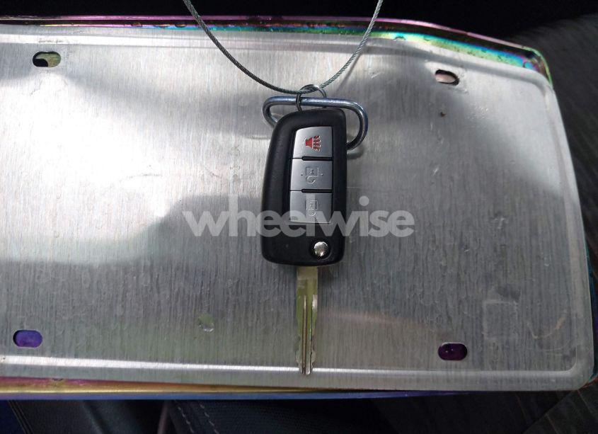 Photo 11 of 2018 Nissan Rogue S (VIN 5N1AT2MTXJC718971)