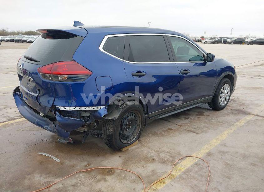 Photo 4 of 2018 Nissan Rogue S (VIN 5N1AT2MTXJC718971)