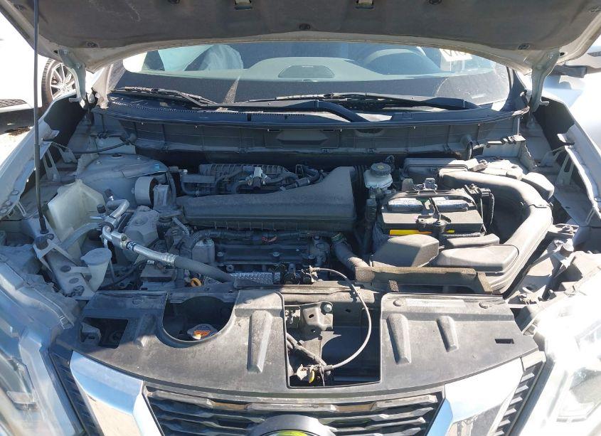 Photo 10 of 2018 Nissan Rogue SL (VIN 5N1AT2MTXJC738170)