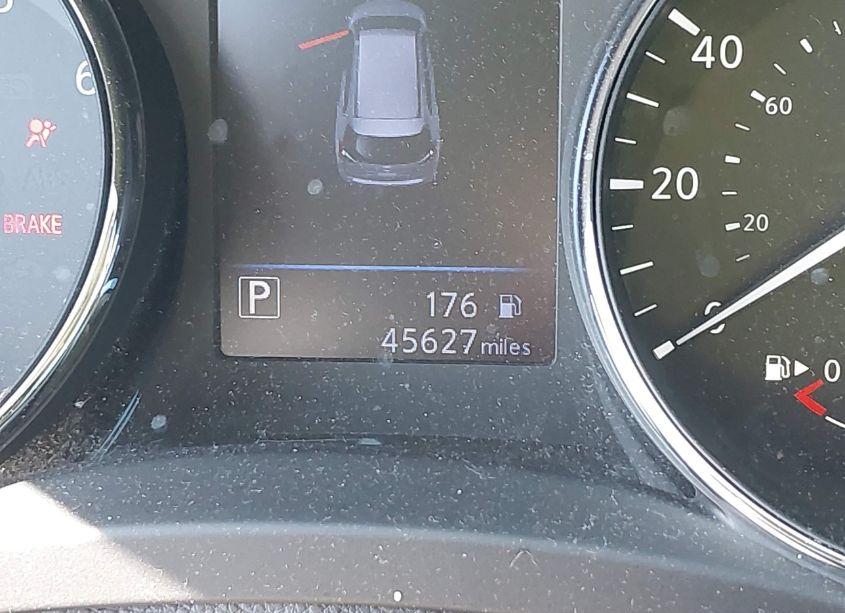 Photo 7 of 2018 Nissan Rogue SL (VIN 5N1AT2MTXJC738170)