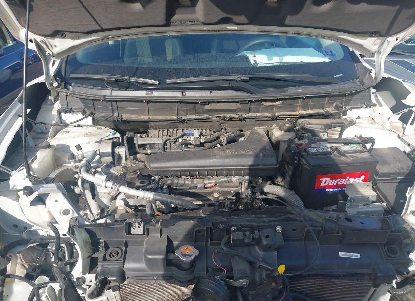 Photo 10 of 2018 Nissan Rogue S (VIN 5N1AT2MTXJC766616)