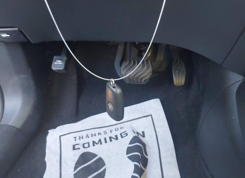 Photo 11 of 2018 Nissan Rogue S (VIN 5N1AT2MTXJC766616)