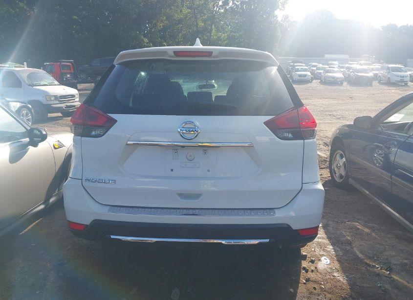 Photo 17 of 2018 Nissan Rogue S (VIN 5N1AT2MTXJC766616)