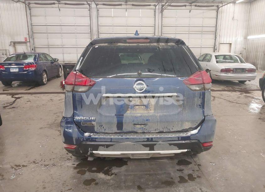 Photo 17 of 2018 Nissan Rogue S (VIN 5N1AT2MTXJC775901)
