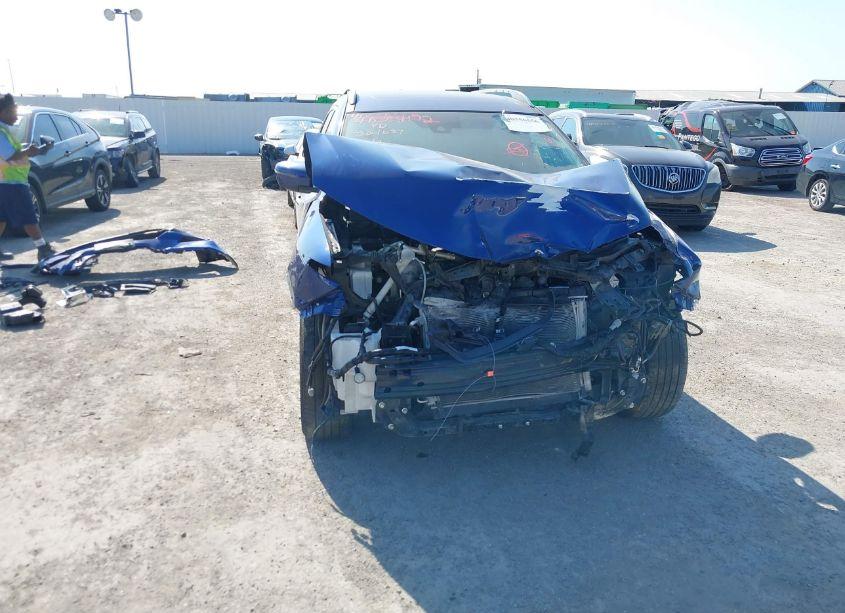 Photo 13 of 2019 Nissan Rogue SV (VIN 5N1AT2MTXKC717952)