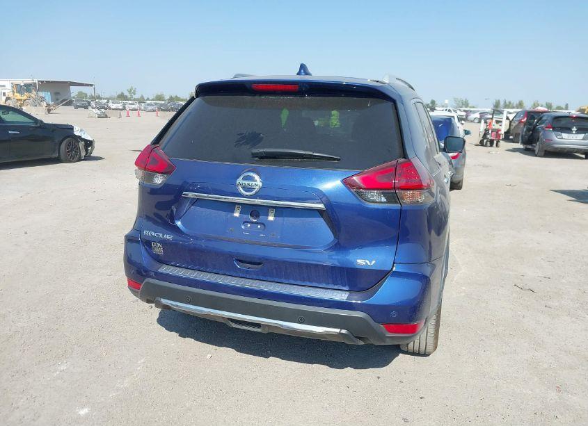 Photo 17 of 2019 Nissan Rogue SV (VIN 5N1AT2MTXKC717952)
