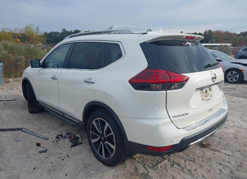Photo 3 of 2019 Nissan Rogue SL (VIN 5N1AT2MTXKC730037)
