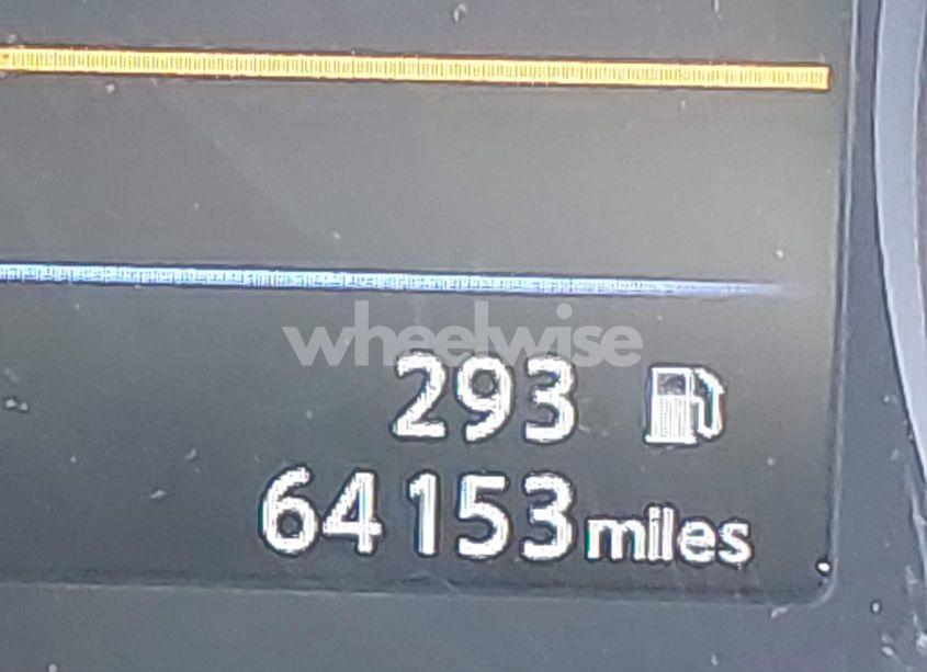 Photo 16 of 2019 Nissan Rogue SV (VIN 5N1AT2MTXKC748229)