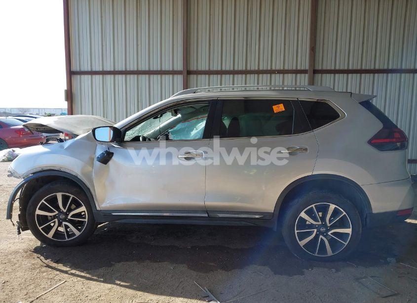 Photo 14 of 2019 Nissan Rogue SL (VIN 5N1AT2MTXKC762051)