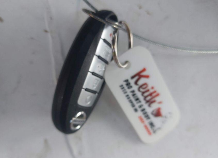 Photo 11 of 2019 Nissan Rogue SV (VIN 5N1AT2MTXKC780372)