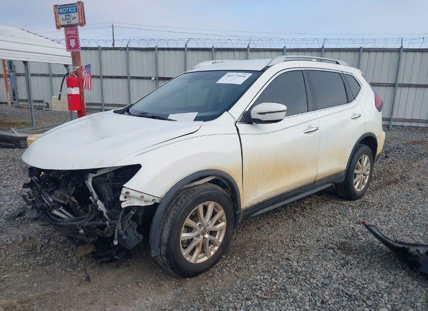 Photo 2 of 2019 Nissan Rogue S (VIN 5N1AT2MTXKC784437)