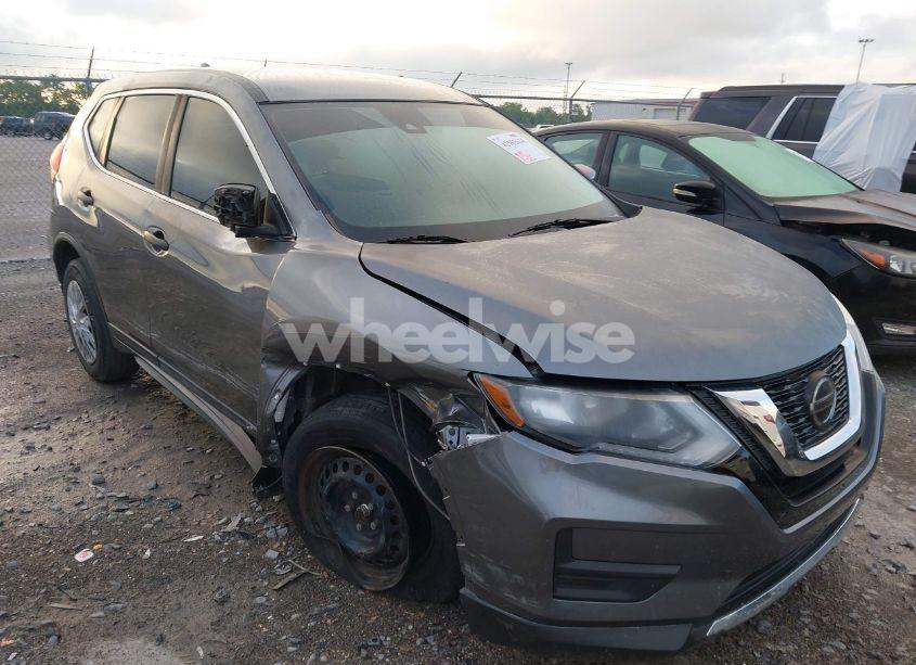 2019 Nissan Rogue S (VIN 5N1AT2MTXKC784924) main photo