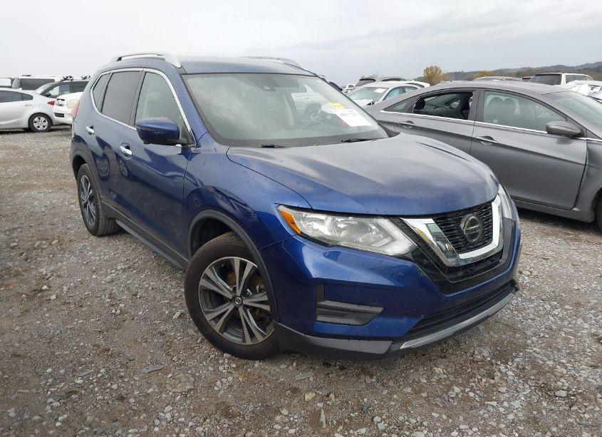 2019 Nissan Rogue SV (VIN 5N1AT2MTXKC823804) main photo