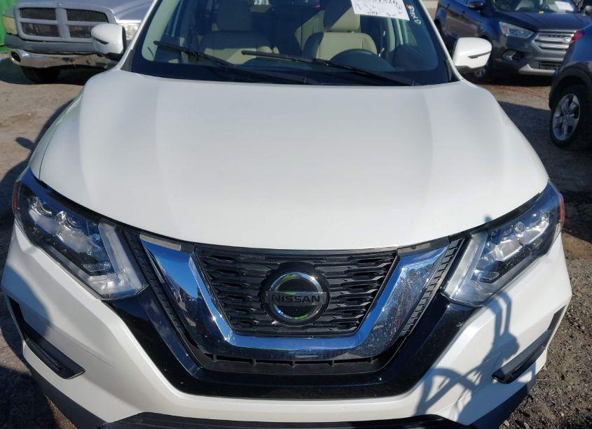 Photo 13 of 2019 Nissan Rogue SL (VIN 5N1AT2MTXKC824242)